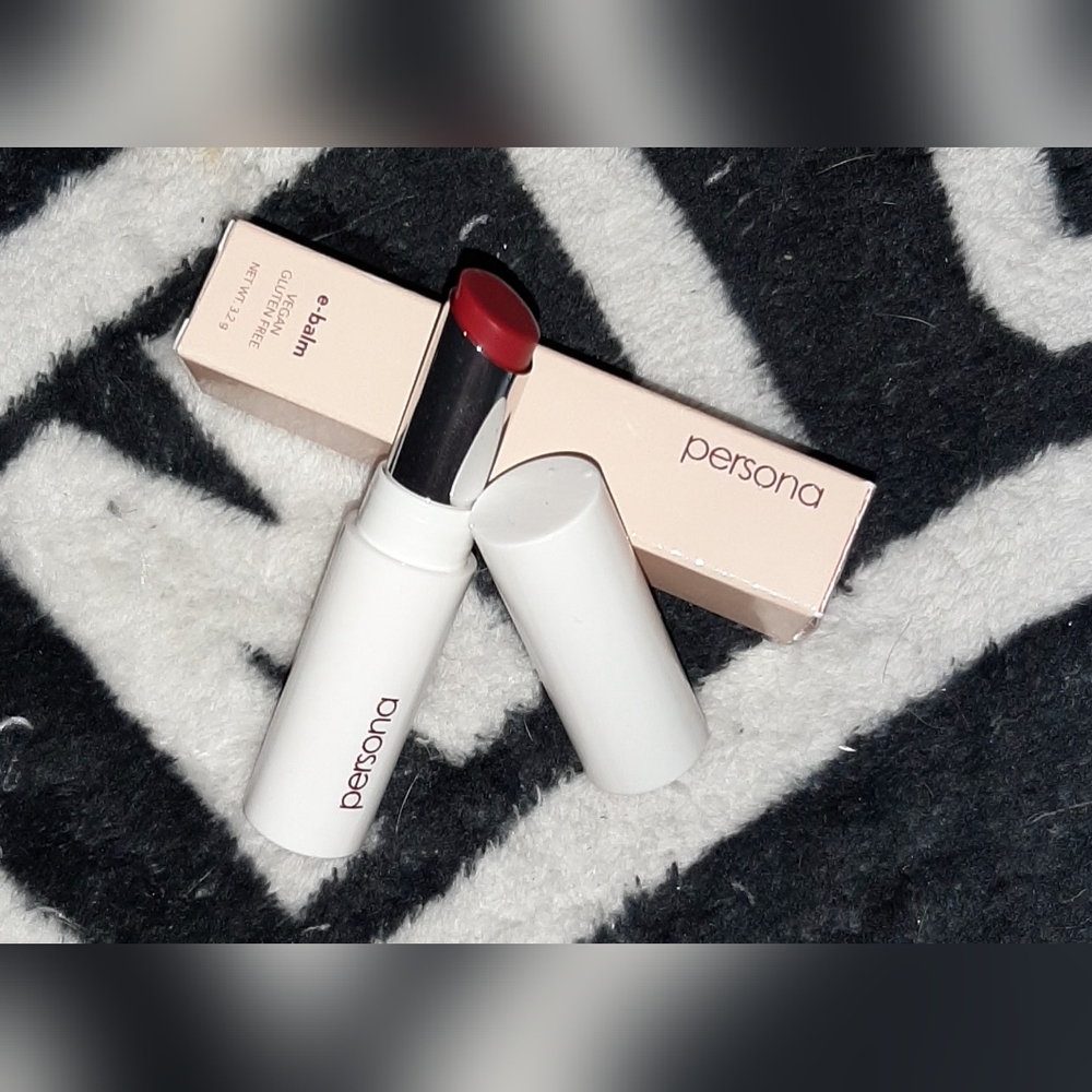 Persona E-Balm